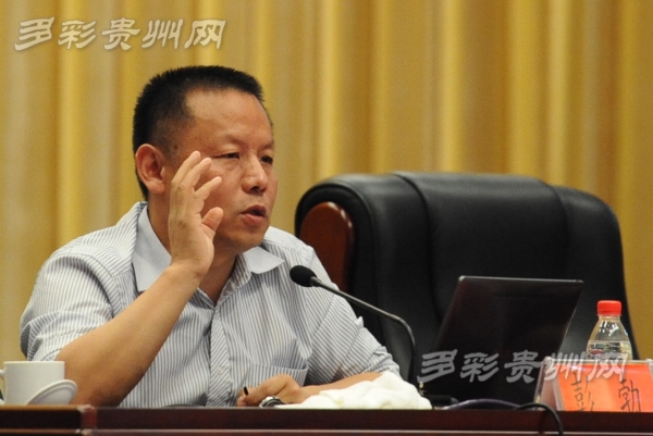 swift鍔卞織婕旇瑙嗛,swift鍔卞織婕旇