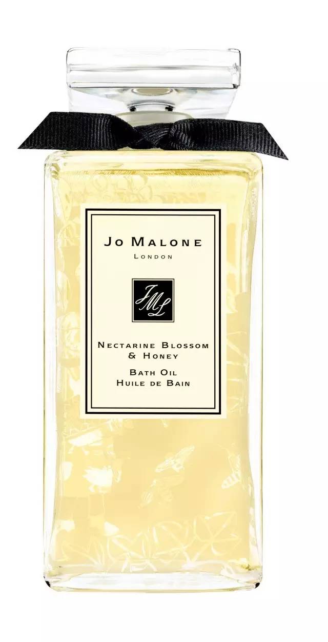 风景里的泡泡浴 (赏秋温泉图)