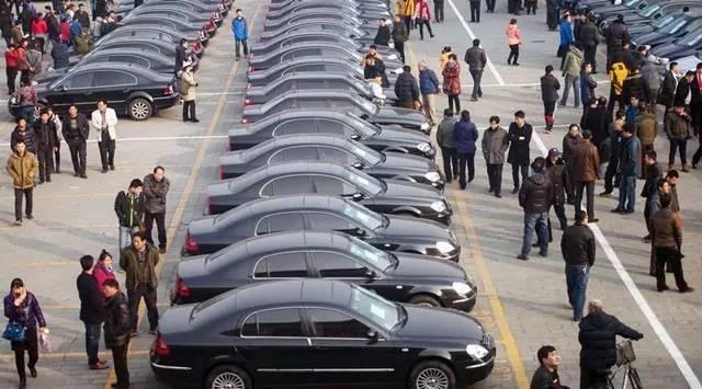 拍卖的公车是否值得入手,拍卖车子便宜吗