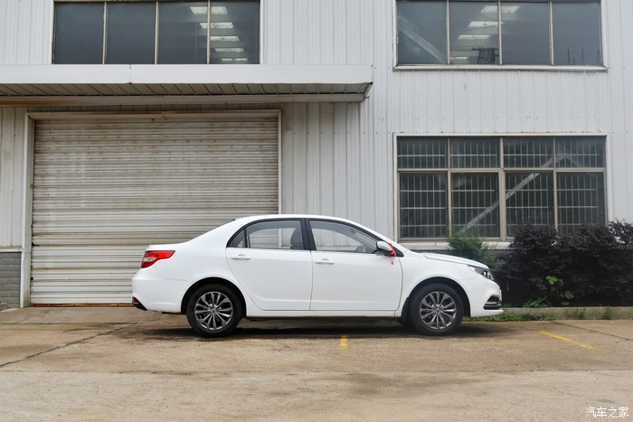 吉利远景2020款超值型,吉利远景新车值得买吗