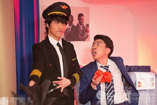 今夜百乐门青岛大姨金星汉斯,今夜百乐门青岛大姨采访记者金星