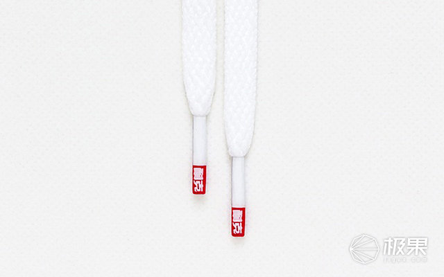 耐克经典鞋阿甘同款,耐克经典的跑鞋有哪些