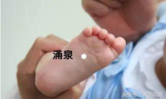 小儿鹅口疮的推拿调理手法