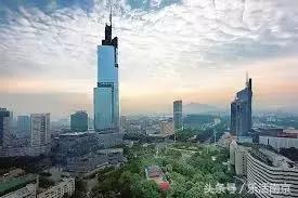 未来三年，南京规划建设20条特色商业街，引进NBA等