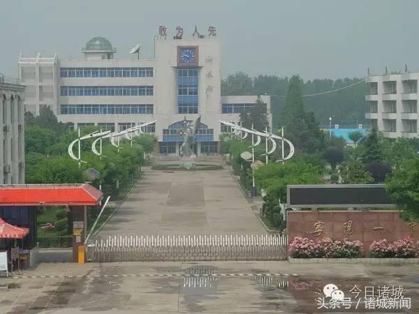 诸城市中学排名最新,全国百强县诸城排名