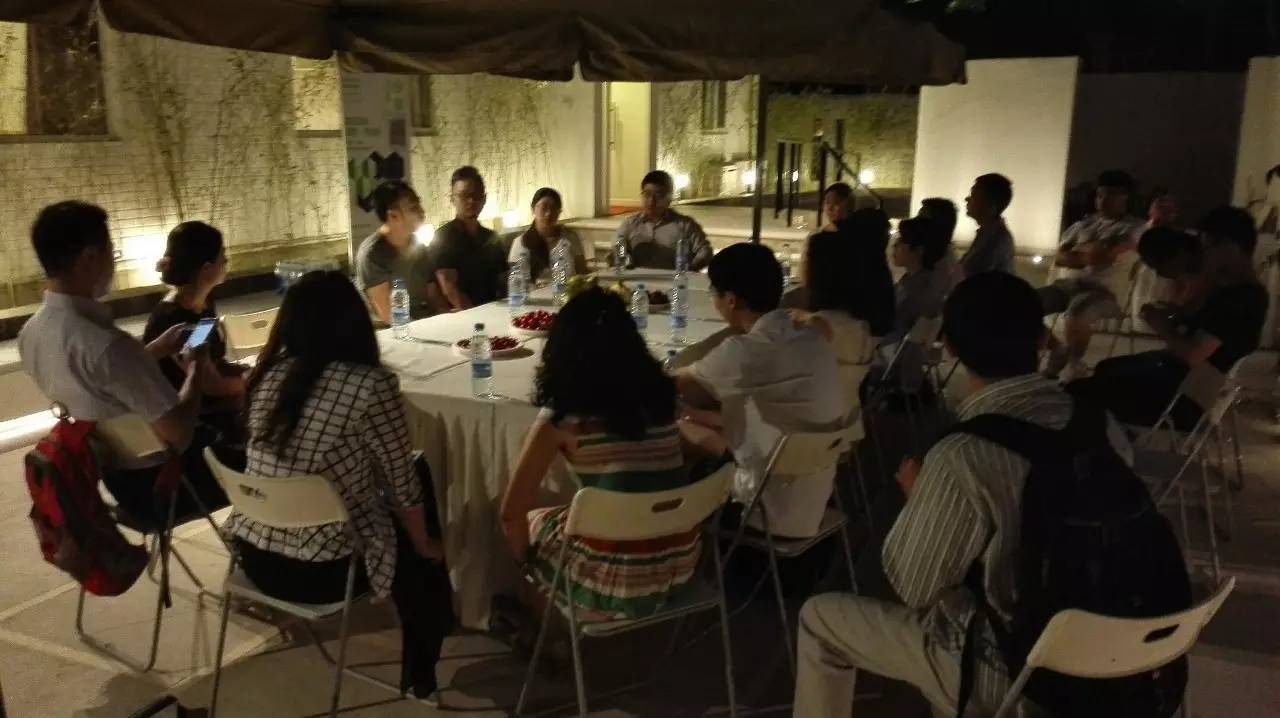 函数公寓陈志清：房奴？蜗牛？年轻人渴望打破那堵墙