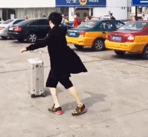 一款神奇的智能鞋,散步的智能鞋