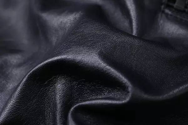 怎么辨别皮革的真假,认识人造革与真皮