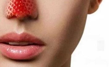 阿达帕林凝胶去黑头正确方法,甲硝唑凝胶去黑头正确方法