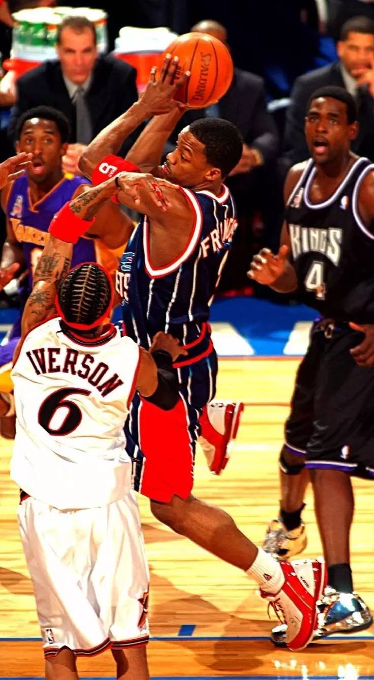 艾弗森3号球衣的含义,3号球衣艾弗森背景图