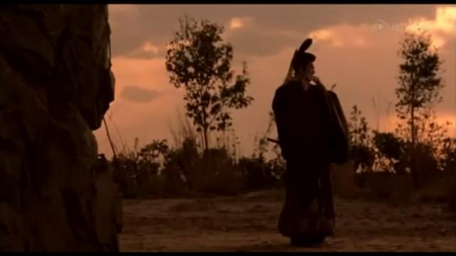 想要快速脱非入欧?快来看这两部神剧。