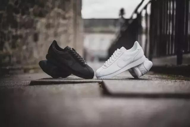 洛杉矶联名阿甘鞋,阿甘鞋联名红