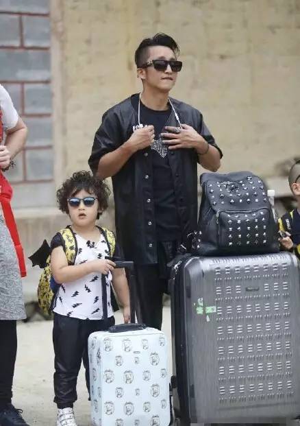 rimowaclassic31寸旅行箱,rimowa旅行箱凭什么这么贵