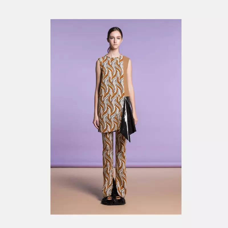 超现实主义电影里的人怎么穿？丨新品上线