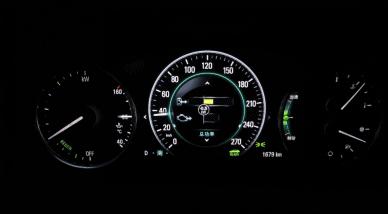 夜晚试驾全新别克君越24款28t,2018款别克君越30h精英版评测