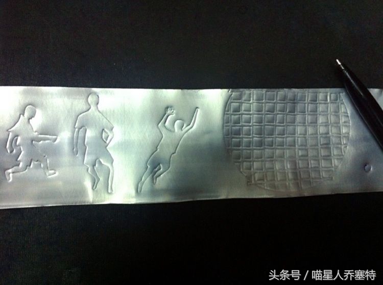 教你如何制作万圣节精彩片段,万圣节易拉罐