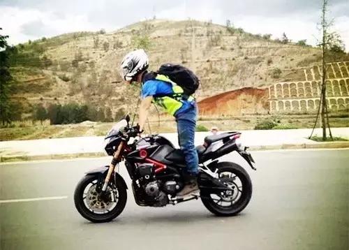 刹车最差的车,10万元左右主动刹车最差的车