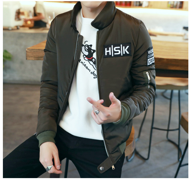 棒球领加厚棉服外套,冬日下的阳光型男