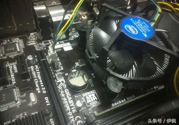 笔记本电脑还有40%的电自动关机,电脑开机15秒后自动关机怎么解决