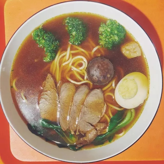 为了不让你轻易找到,他们开了这样一家隐市小店