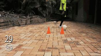 足球盘玩法教学,足球盘球技巧教程