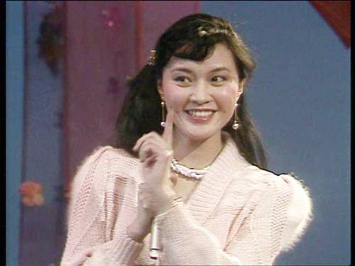 猴年央视春晚主持人,猴年春节联欢晚会主持人