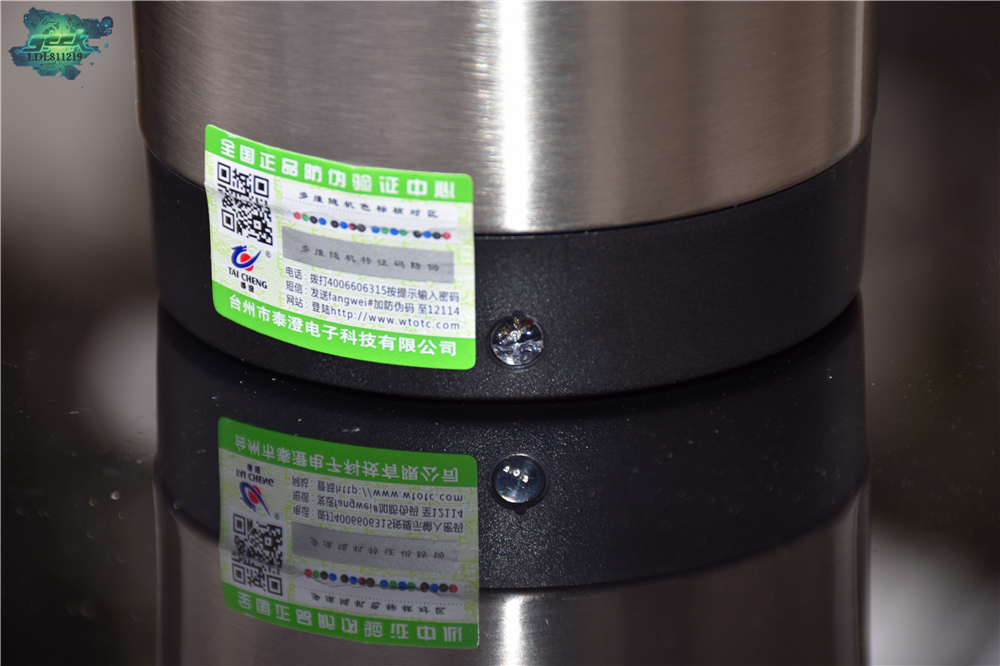 旅途中无处不在的温暖-QCY侣澄便携电热杯