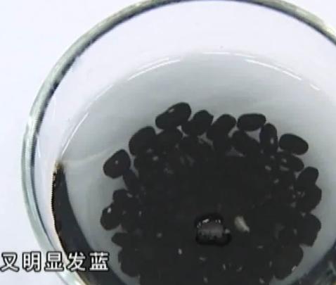 黑豆绿心和黄心哪个比较好,绿心黑小豆和绿心大黑豆的区别