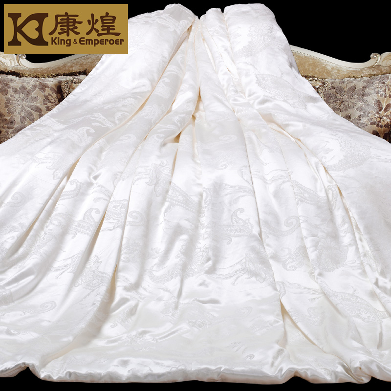 蚕丝被能晒吗蚕丝被该如何保养,蚕丝被能晒吗晒蚕丝被注意事项有哪些