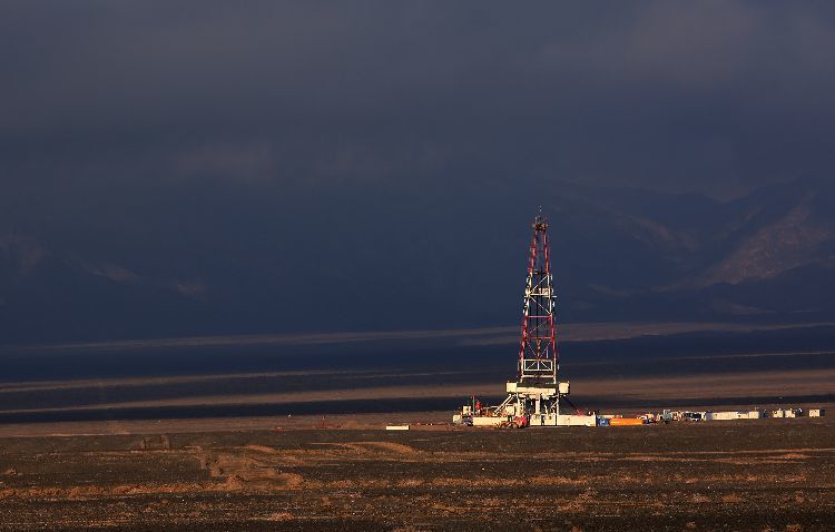 石油情，我工作的一天！石油开采都能这么美！