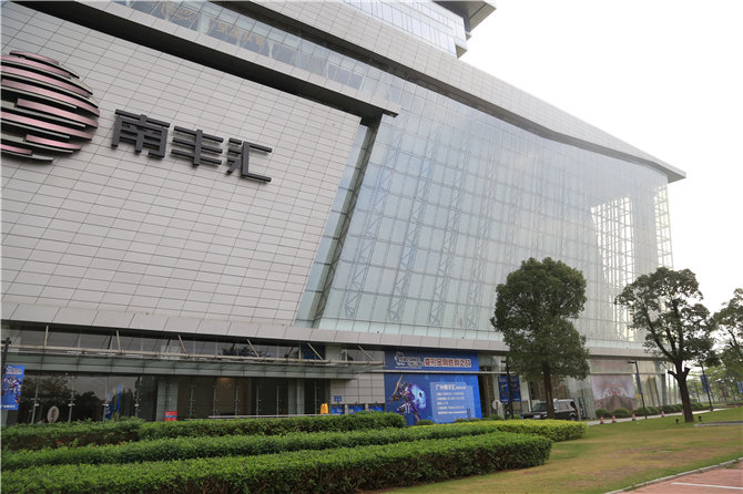 广州车展探馆日,2019广州车展探馆雷克萨斯