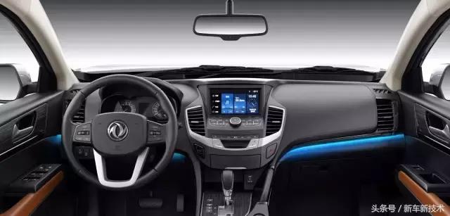 开宝马的和开奔驰的人,开宝马车一般什么档次的人