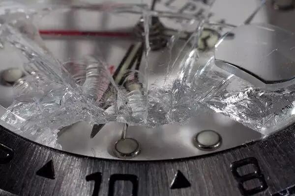 手表镜面会被刮花吗,手表刮花怎么抛光