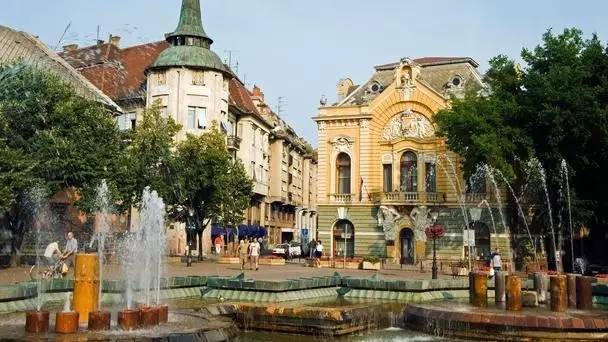 阿联酋旅游签证怎么申请免签,阿联酋签证去欧洲旅游免签吗