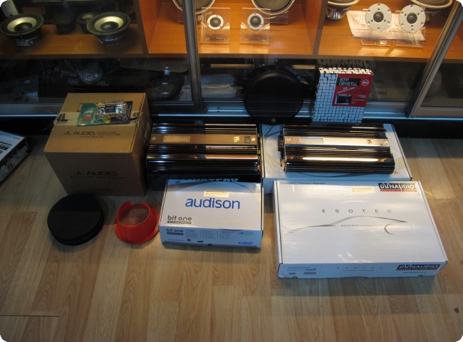 大切诺基升级丹麦丹拿342三分频，鼎沸之音，还原最真实的声音