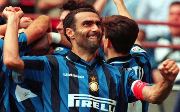 俱乐部历史最佳阵容排名,俱乐部fifa排名第一