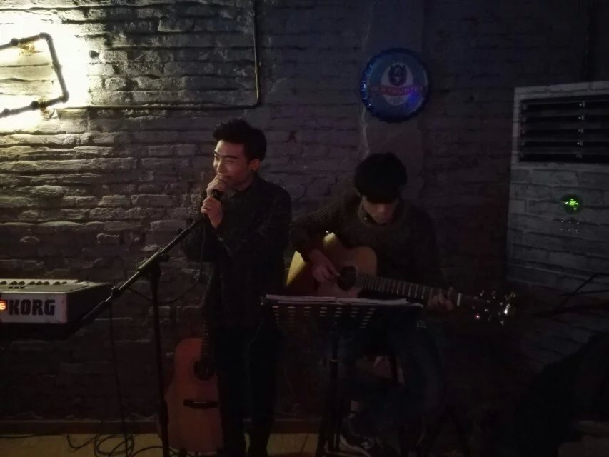 鎳掍汉寮瑰敱姝屾洸,鎳掍汉寮瑰敱