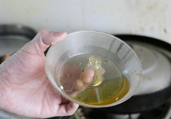 简单快速有效的清洗油烟机的方法,十年保洁教你清洁厨房