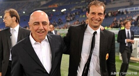 这个让人厌恶的政客，为何赢得了圣西罗巨型横幅的致敬？