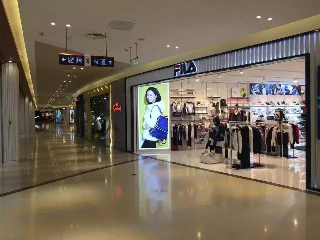 八佰伴商圈有什么商场,上海浦东新区陆家嘴八佰伴