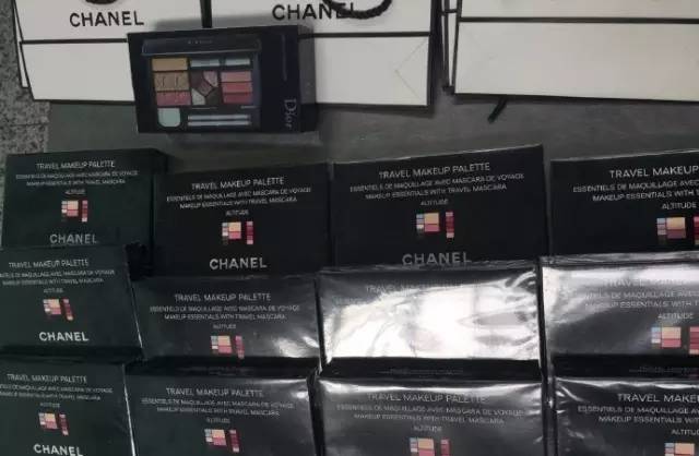 香奈儿口红92过海关会有假吗,香奈儿口红一百多是假的吗