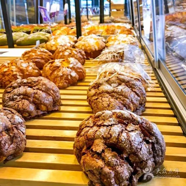 有哪些好吃不腻的面包店,天津最受欢迎的面包店推荐