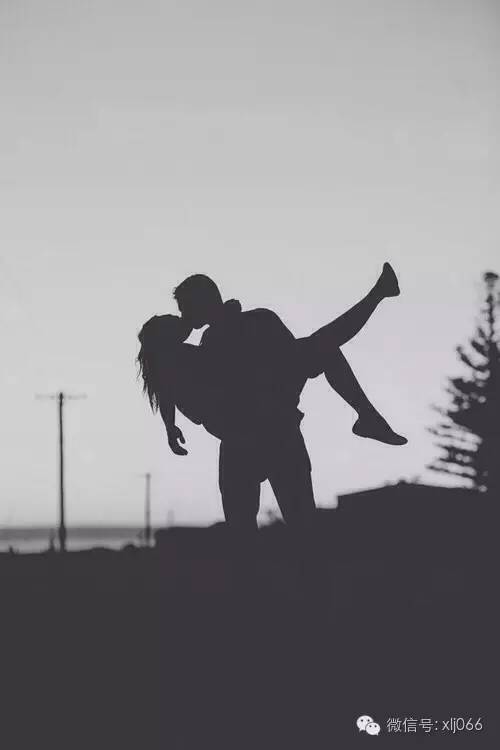 自己喜欢的女孩有男朋友了怎么办,自己喜欢的女生有男朋友了怎么办