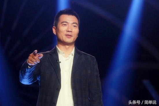 最有名的足球评论员,央视最受欢迎的足球解说员排行榜