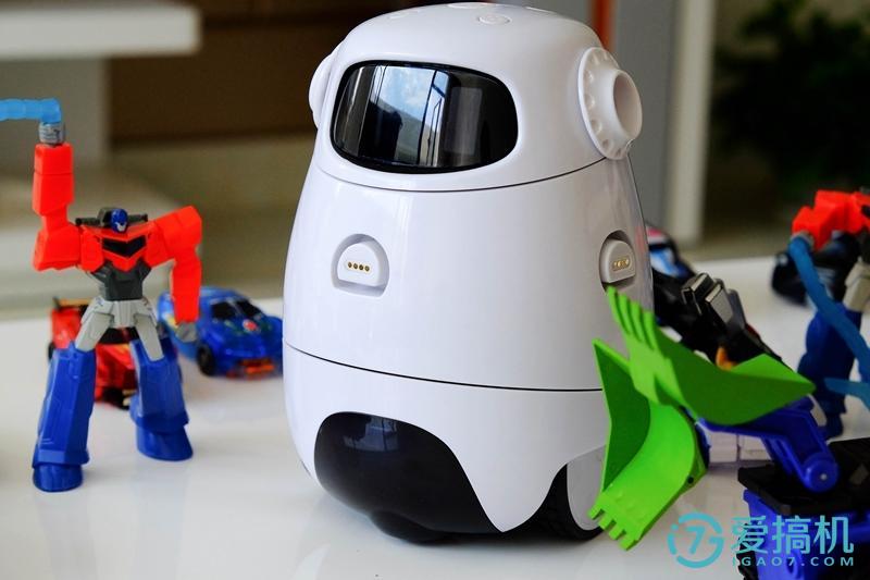 有趣的互动机器人,机器人趣味编程和思维启蒙