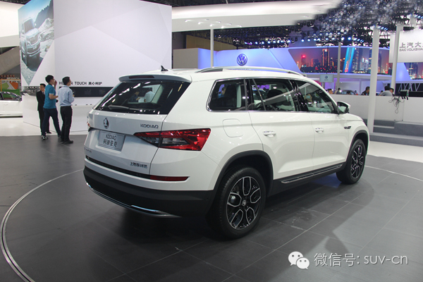 西安车展十二万左右七座suv,新款大七座suv车展