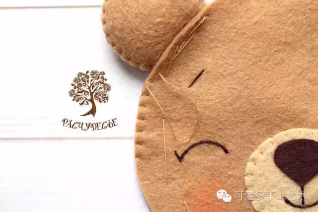 冬天可爱小熊,萌化了的可爱小熊怎么做