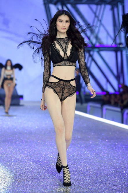 维密大秀惊艳瞬间,维密超清写真秀视频