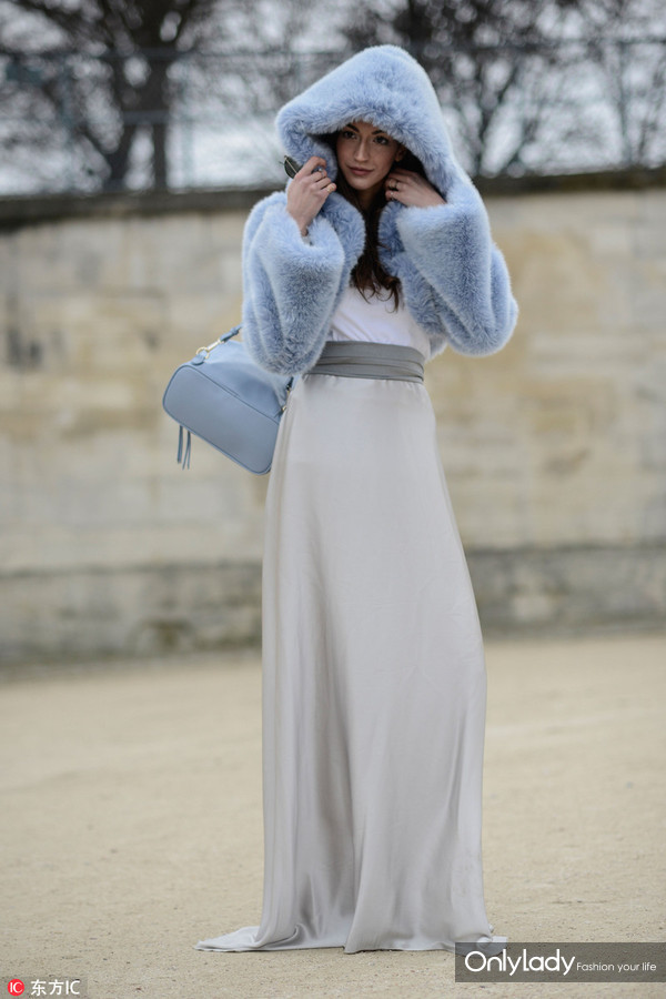 2020年流行色太蓝了附配色表,时尚配色什么颜色好看