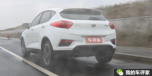 肯定成绩的同时认清自身差距,肯定优点指出不足提出希望